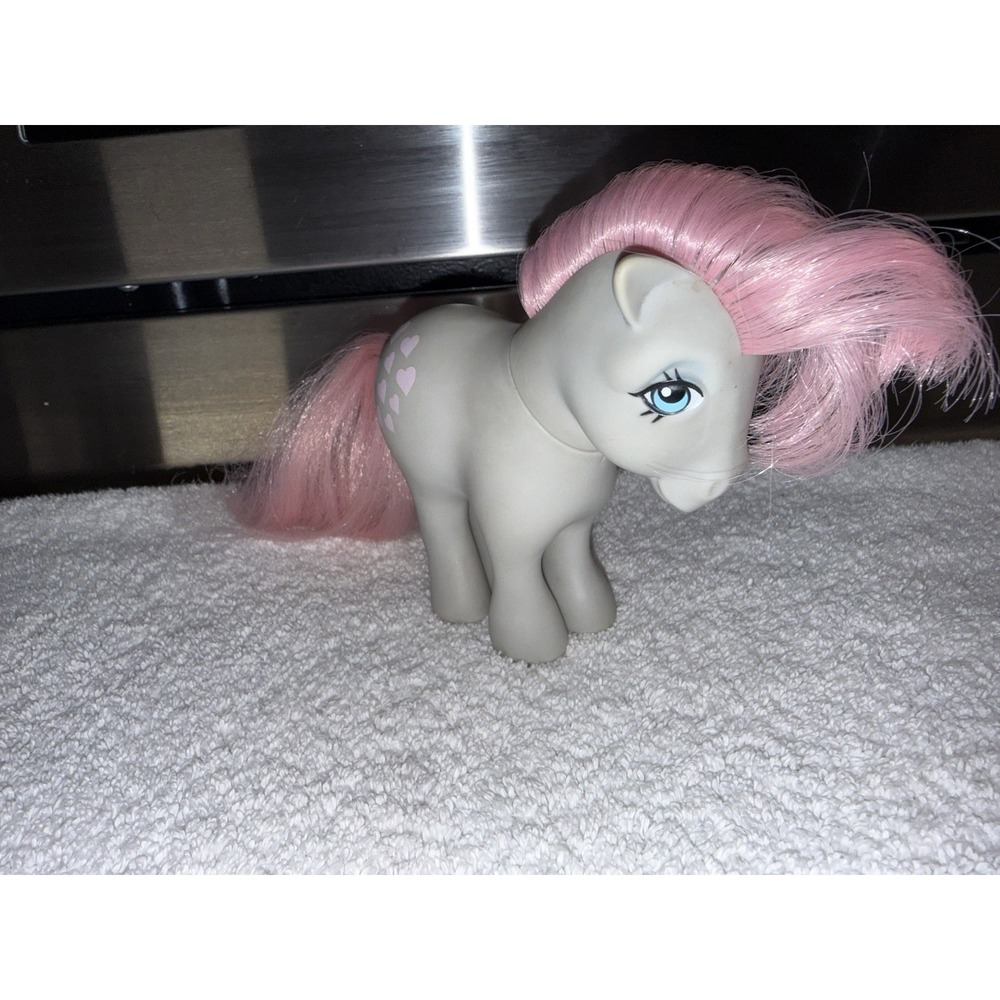 My Little Pony Vintage 1982 G1 Snuzzle MLP Grey Gray Pink Hearts Hasbro - Picture 2 of 8